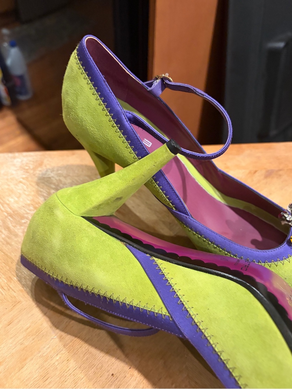 Etro Lime Green and Purple Suede Pointed Mary Jane Pumps with Jeweled Brooch - Picture 8 of 16